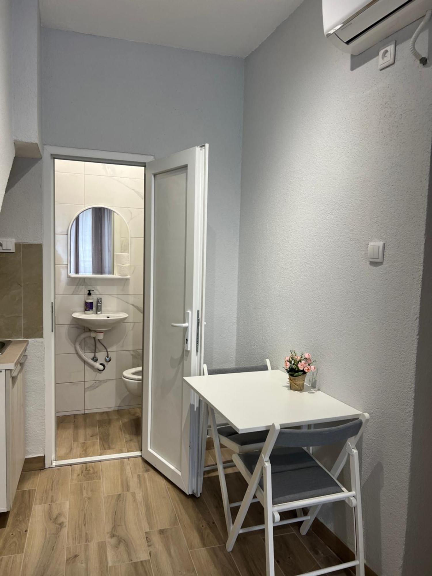 Apartments Astoria Hn 헤르섹 외부 사진