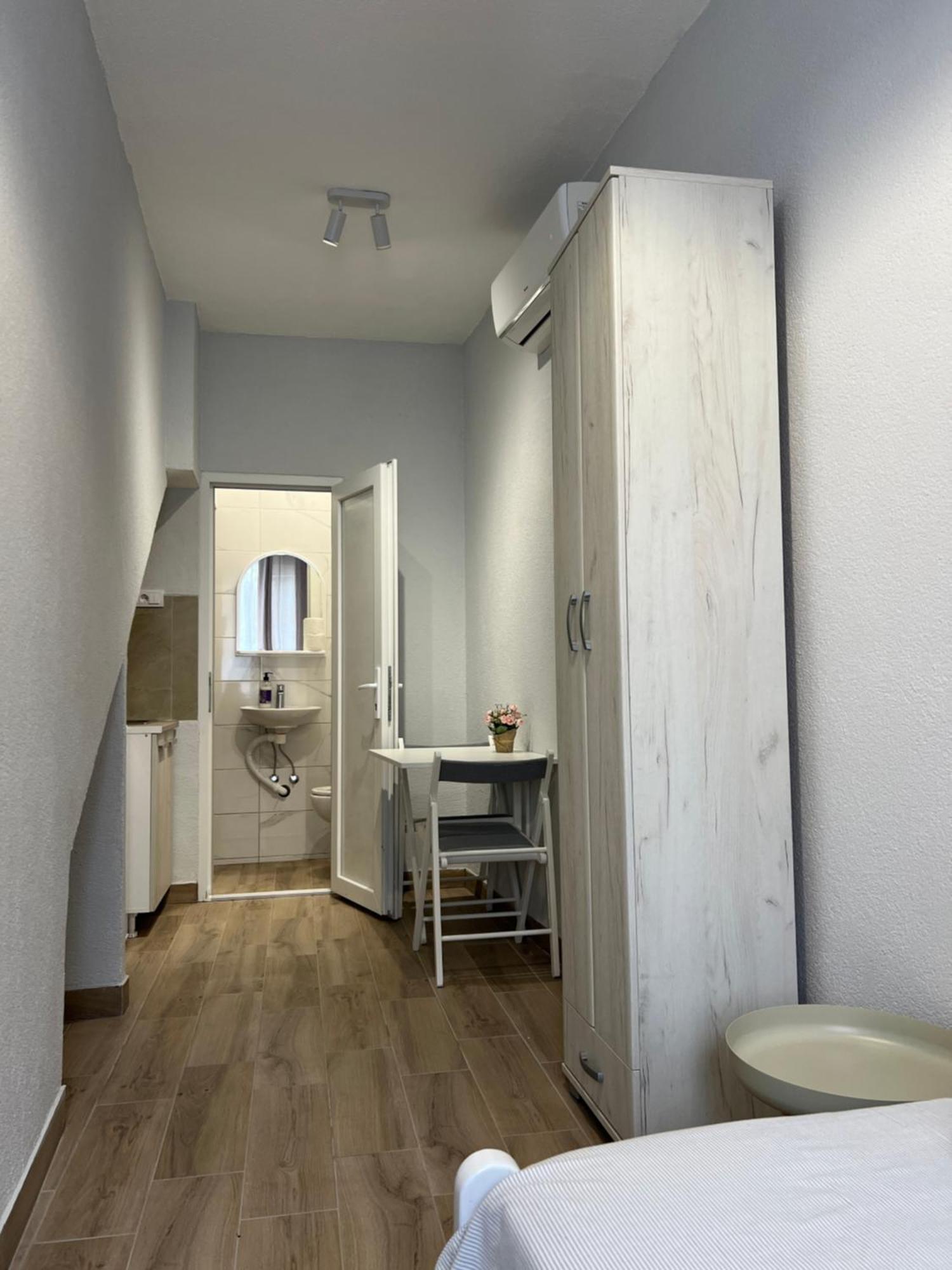 Apartments Astoria Hn 헤르섹 외부 사진