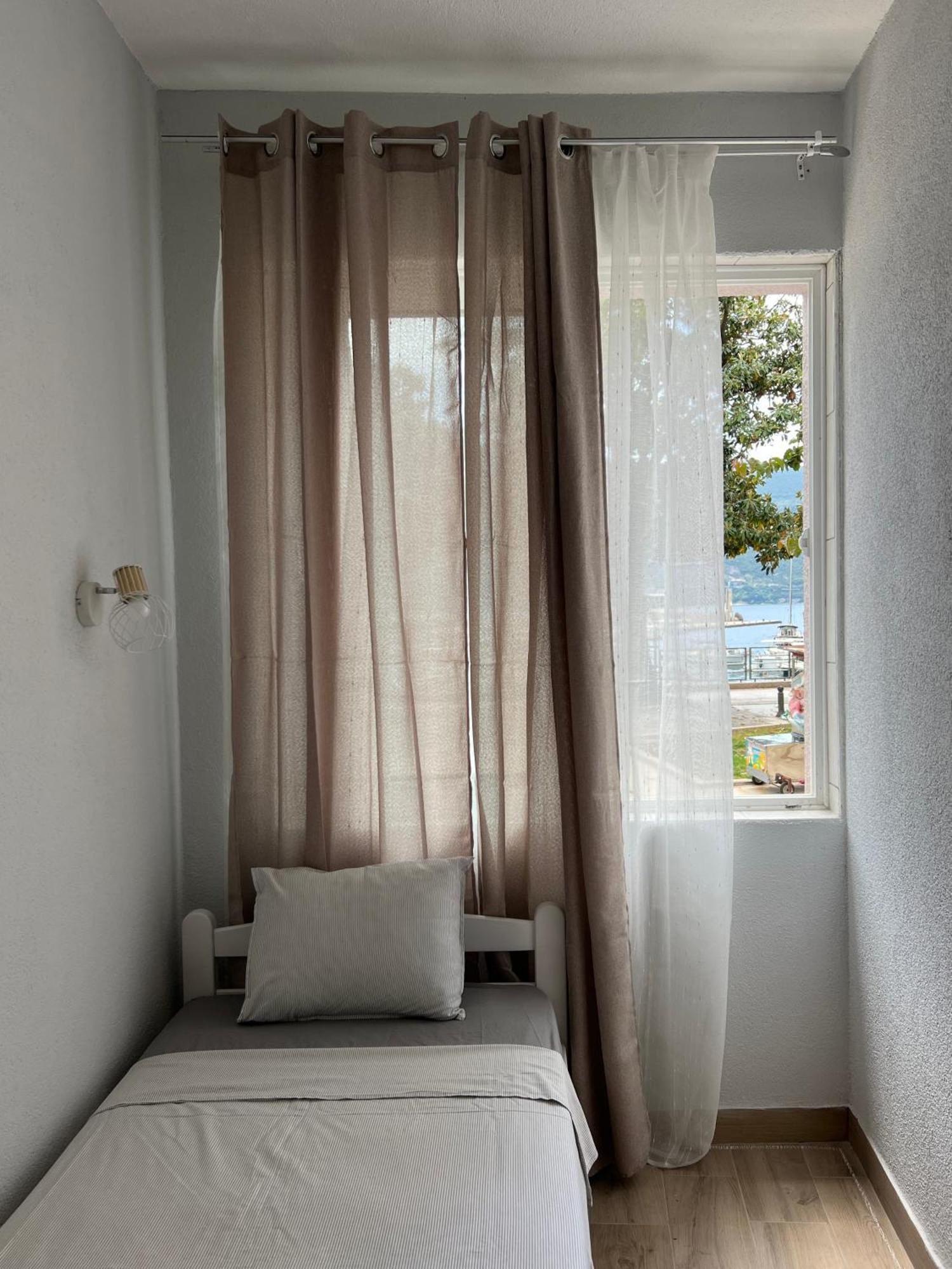 Apartments Astoria Hn 헤르섹 외부 사진